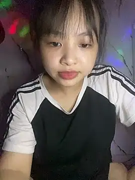 Snapshot of candy___123 chatting on 10/02/25, 03:30 candy   123 online show from 10/02/25, 03:30