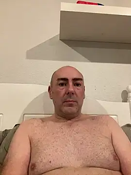 Snapshot of Richmcgee chatting on 02/21/26, 08:32 Richmcgee online show from 02/21/26, 08:32