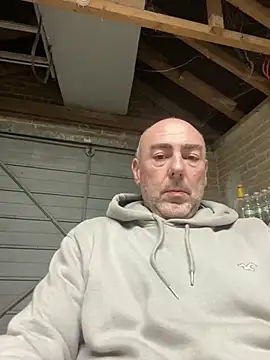 Snapshot of Richmcgee chatting on 02/27/26, 08:20 Richmcgee online show from 02/27/26, 08:20