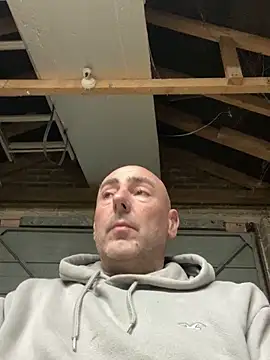 Richmcgee online show from 03/21/26, 08:23