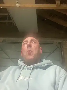 Richmcgee online show from 03/23/26, 08:24