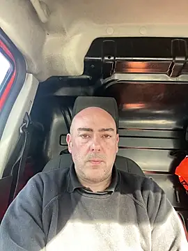 Richmcgee online show from 04/02/26, 10:02