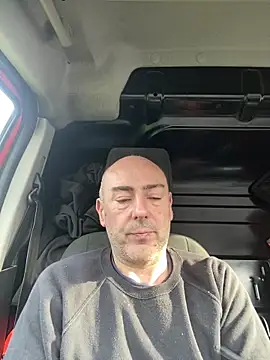 Richmcgee online show from 04/10/26, 07:35