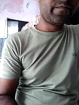 Snapshot of Miss_Sahiba chatting on 09/09/25, 02:22 Miss Sahiba online show from 09/09/25, 02:22