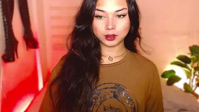 MissRumi Hunter online show from 12/16/25, 06:57