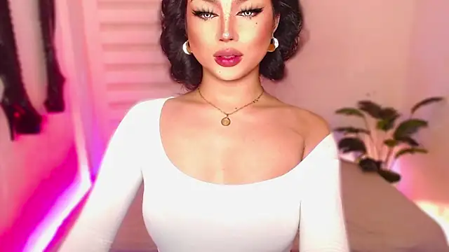 MissRumi Hunter online show from 03/25/26, 10:21