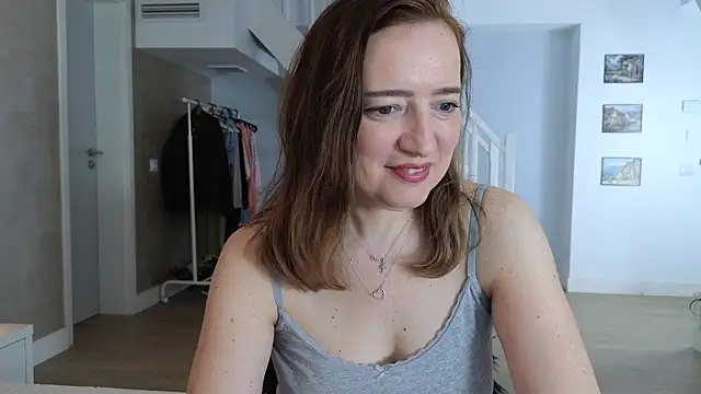 Blue Angel Sweet online show from 04/05/26, 03:47