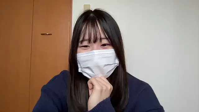 Snapshot of nuu_u chatting on 11/13/25, 01:15 nuu u online show from 11/13/25, 01:15