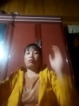 miss-su online show from 10/22/25, 07:13