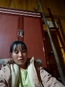 miss-su online show from 10/25/25, 12:45