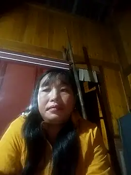 miss-su online show from 10/31/25, 11:06