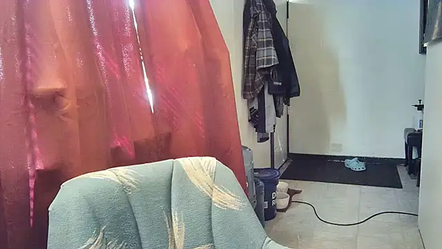 cutiekayls online show from 07/28/26, 07:50