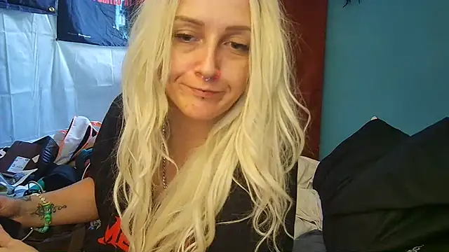 cutiekayls online show from 08/03/26, 12:53