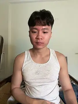 Snapshot of anhduc2k555 chatting on 12/19/25, 02:02 anhduc2k555 online show from 12/19/25, 02:02