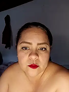 Snapshot of Miss_Adriana01 chatting on 10/14/25, 08:42 Miss Adriana01 online show from 10/14/25, 08:42