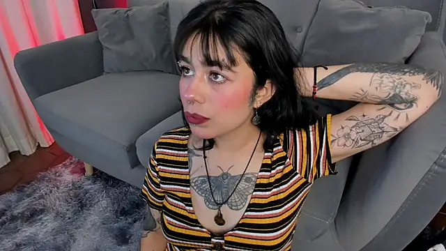 flower smith  online show from 02/04/26, 11:38