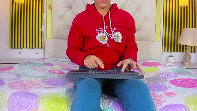 Snapshot of Just18Jake chatting on 09/30/25, 06:13 Just18Jake online show from 09/30/25, 06:13