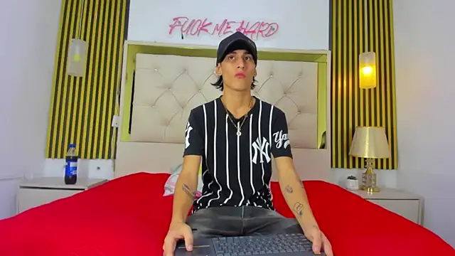 Snapshot of Just18Jake chatting on 10/16/25, 12:11 Just18Jake online show from 10/16/25, 12:11