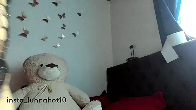 Snapshot of natyhot20 chatting on 11/03/25, 10:32 natyhot20 online show from 11/03/25, 10:32