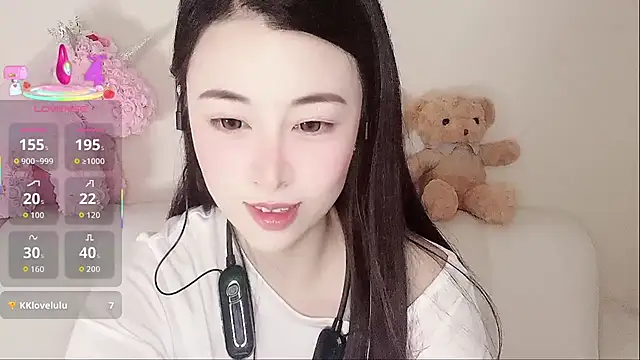 LuLu-Moon online show from 10/02/25, 08:21