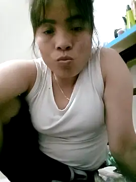 Maymay0033 online show from 11/11/25, 12:16