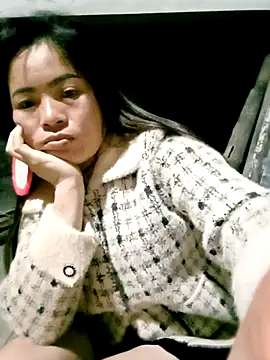 Maymay0033 online show from 11/15/25, 09:00