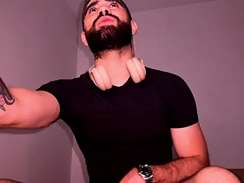 Snapshot of zack_sullivan22 chatting on 09/20/25, 01:17 zack sullivan22 online show from 09/20/25, 01:17