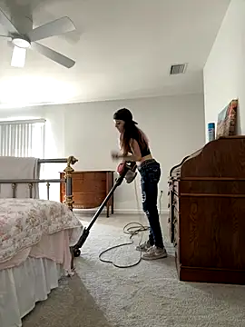 ittybittymeryssa online show from 11/20/25, 04:29