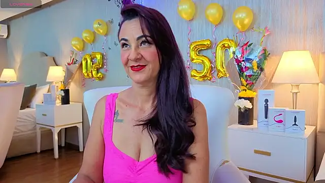 ScarleetJonson online show from 02/07/26, 06:55