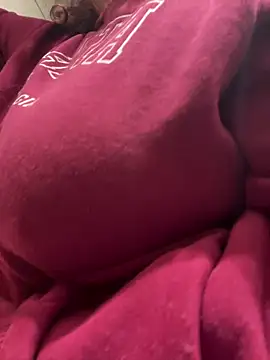 AliceCurlyX online show from 11/28/25, 07:55