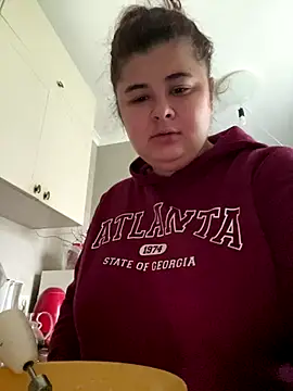 AliceCurlyX online show from 12/05/25, 10:24