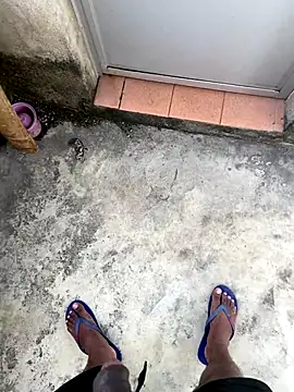 Snapshot of Senurak99 chatting on 09/13/25, 09:53 Senurak99 online show from 09/13/25, 09:53