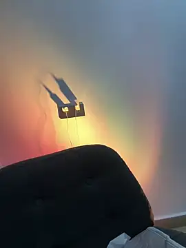 A girla online show from 04/25/26, 01:03