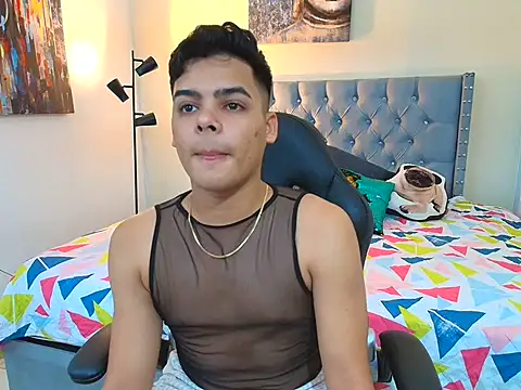 Snapshot of stewart_mateo_ chatting on 09/14/25, 03:38 stewart mateo  online show from 09/14/25, 03:38