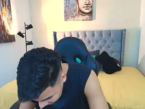 Snapshot of stewart_mateo_ chatting on 09/26/25, 02:04 stewart mateo  online show from 09/26/25, 02:04