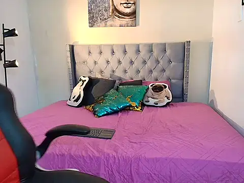 Snapshot of stewart_mateo_ chatting on 11/04/25, 01:59 stewart mateo  online show from 11/04/25, 01:59