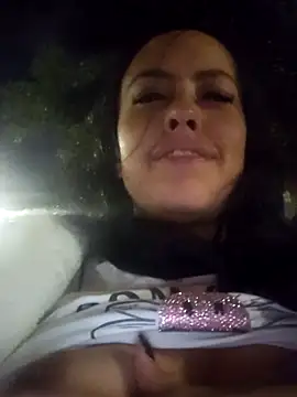 Snapshot of Queen_Ashly chatting on 10/26/25, 03:56 Queen Ashly online show from 10/26/25, 03:56