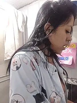 Snapshot of Queen_Ashly chatting on 11/03/25, 09:27 Queen Ashly online show from 11/03/25, 09:27