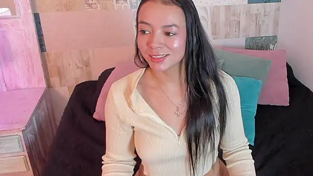 hillary chen online show from 11/06/25, 03:29