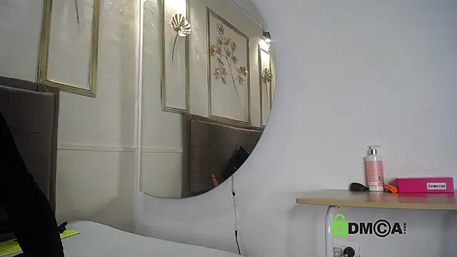 lia harper  online show from 09/26/25, 12:09