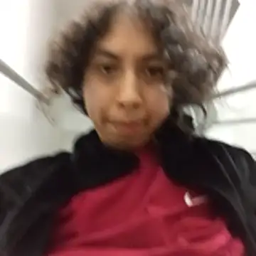 Snapshot of Syndel23 chatting on 10/31/25, 07:04 Syndel23 online show from 10/31/25, 07:04