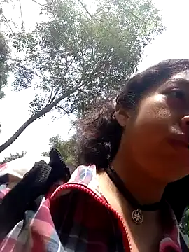 Syndel23 online show from 04/17/26, 04:32