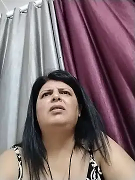 Snapshot of Jann_Riya333 chatting on 06/22/26, 03:25 Jann Riya333 online show from 06/22/26, 03:25