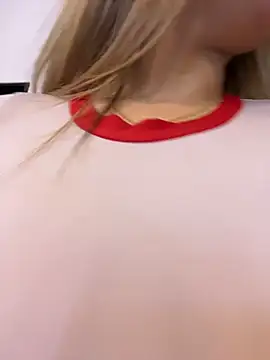 AngelBlushXXX online show from 11/11/25, 10:32