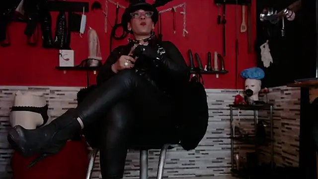 Miss Mirandaa online show from 11/08/25, 11:47