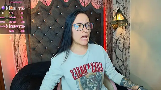 Snapshot of Zami_Escobar_of chatting on 09/11/25, 06:52 Zami Escobar of online show from 09/11/25, 06:52