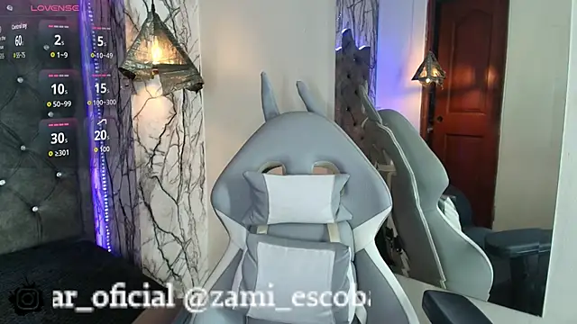 Snapshot of Zami_Escobar_of chatting on 10/03/25, 07:22 Zami Escobar of online show from 10/03/25, 07:22