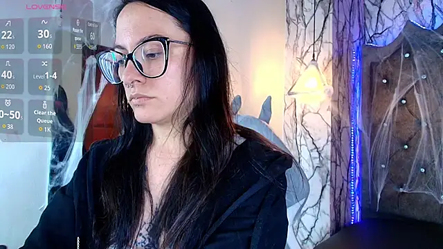 Snapshot of Zami_Escobar_of chatting on 10/20/25, 06:41 Zami Escobar of online show from 10/20/25, 06:41