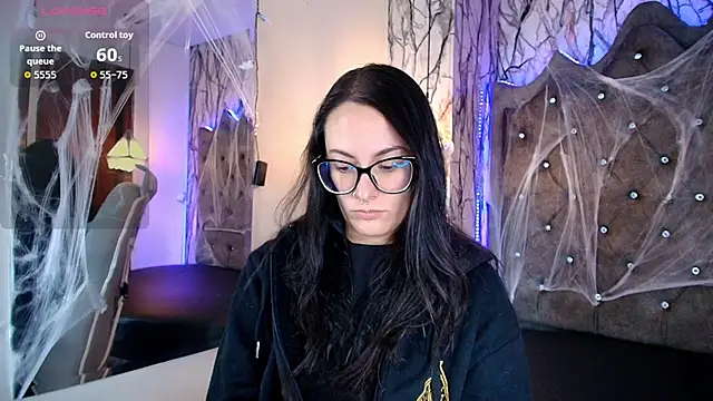 Snapshot of Zami_Escobar_of chatting on 10/23/25, 06:39 Zami Escobar of online show from 10/23/25, 06:39