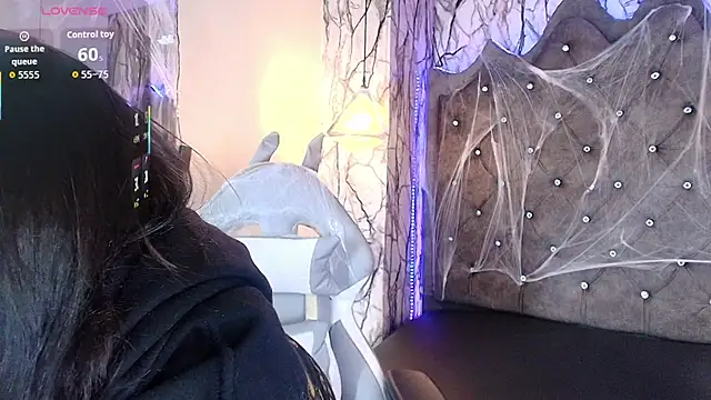 Snapshot of Zami_Escobar_of chatting on 11/01/25, 08:11 Zami Escobar of online show from 11/01/25, 08:11